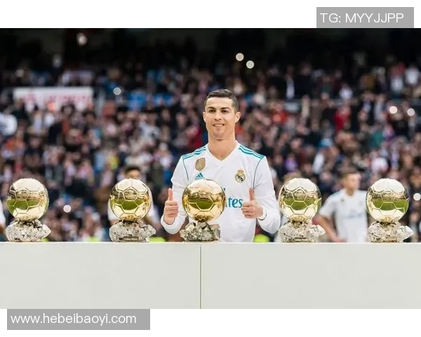 33号足球明星的传奇故事与辉煌成就揭秘 33号足球明星的传奇故事与辉煌成就揭秘