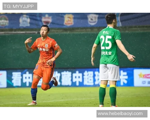 南京篮球队以70分领跑世锦赛积分榜展现强大实力与竞争优势 南京篮球队以70分领跑世锦赛积分榜展现强大实力与竞争优势